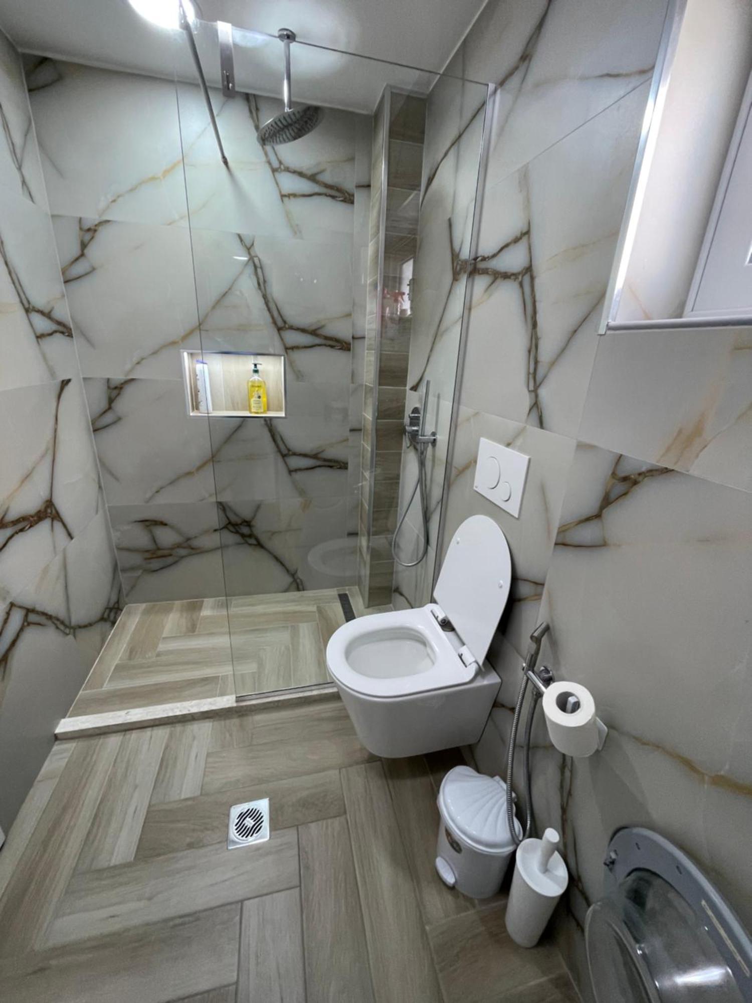 Saranda Apartment Brajan Luaran gambar